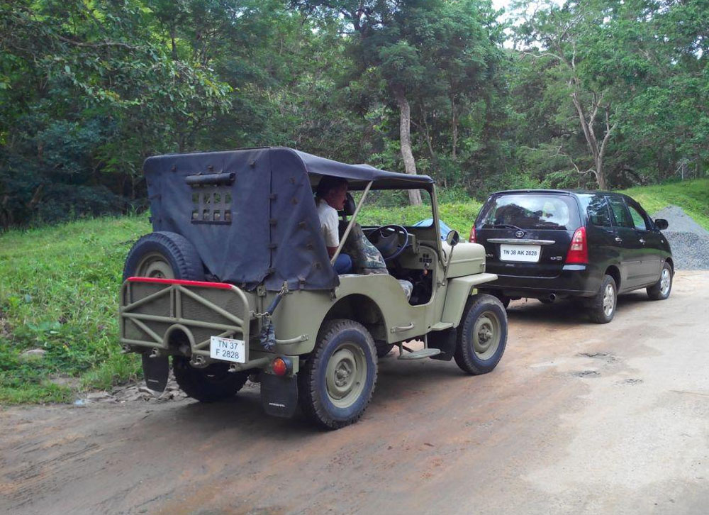 trekking tour package jeep safari